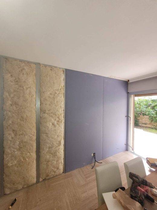 Pose&#x20;de&#x20;cloisons&#x20;acoustiques&#x20;et&#x20;finition&#x20;peinture&#x20;&#x2013;&#x20;Appartement&#x20;&#x00E0;&#x20;Cagnes-sur-Mer